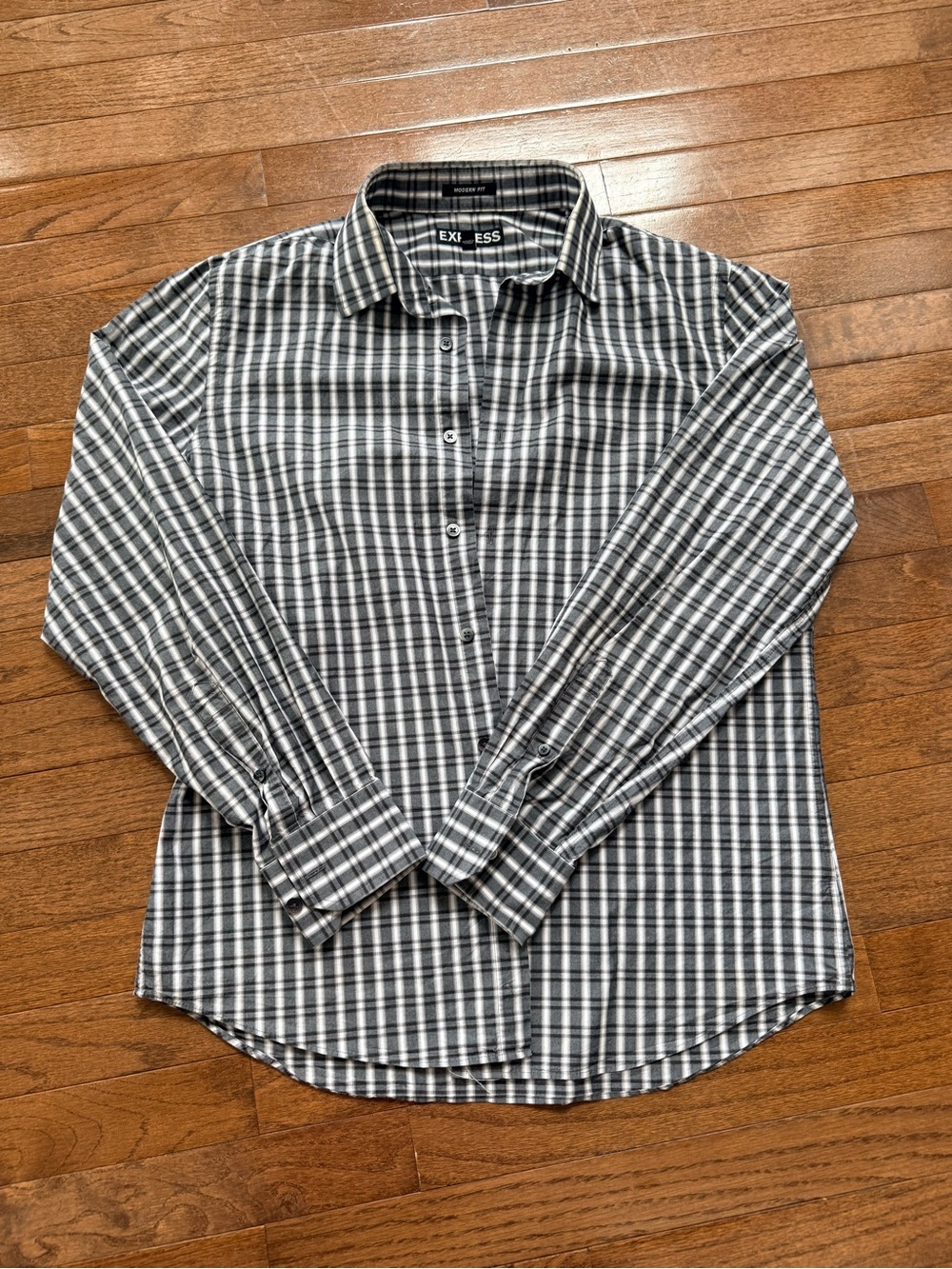 Express Men’s Black and White Plaid Button-Down Shirt